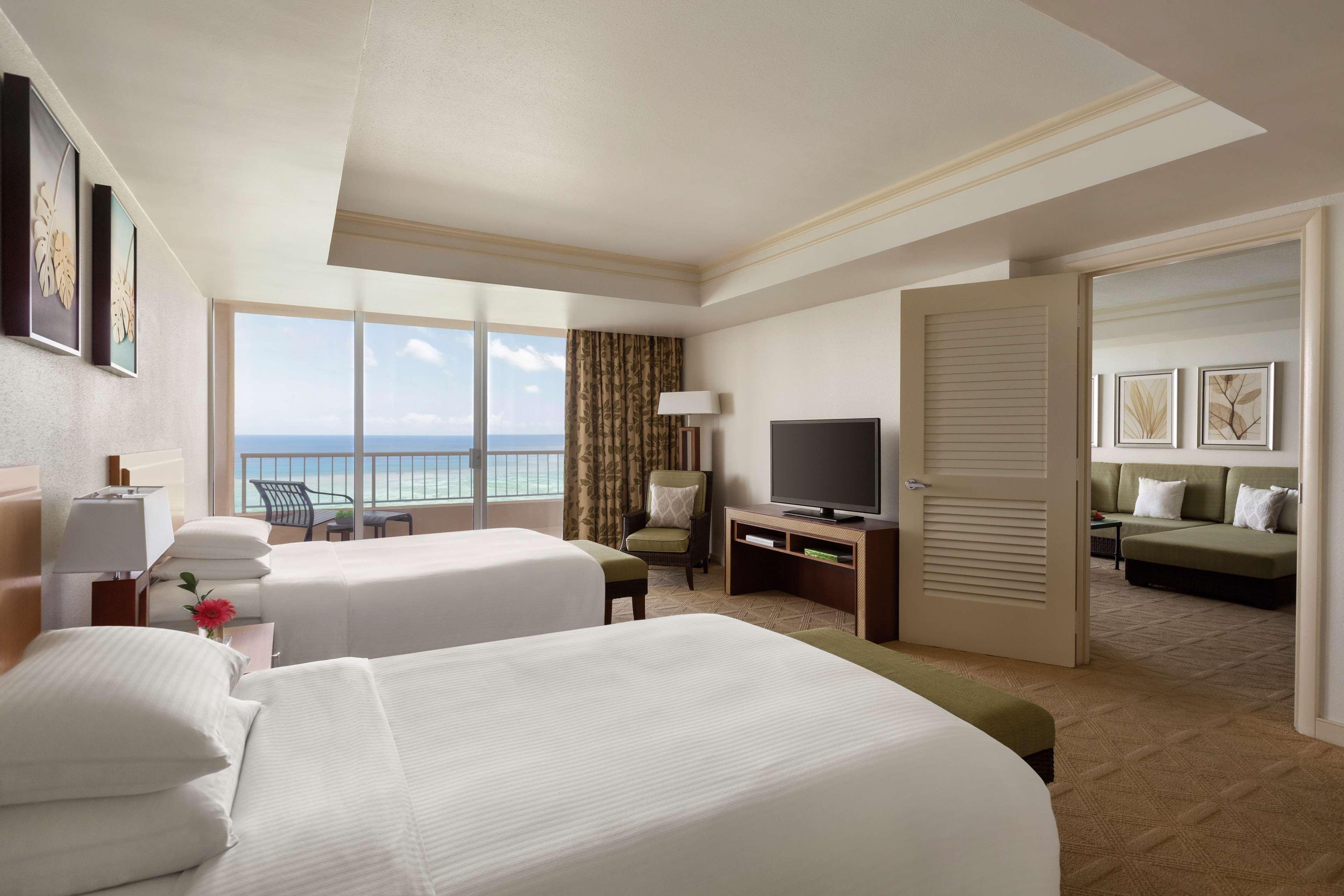 Regency, Suite, Twin Beds