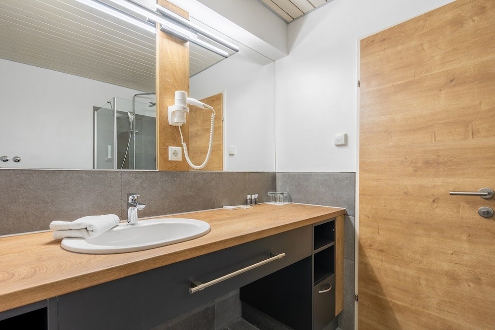 Das Reinisch - Just Rooms 50/54