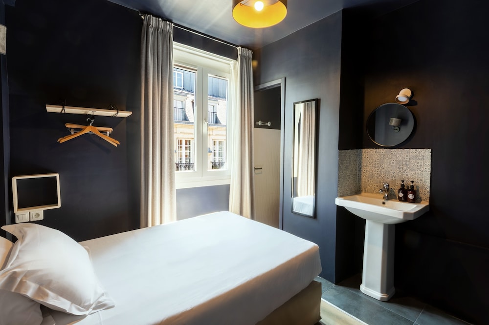 Hotel Maat Etoile 11/54