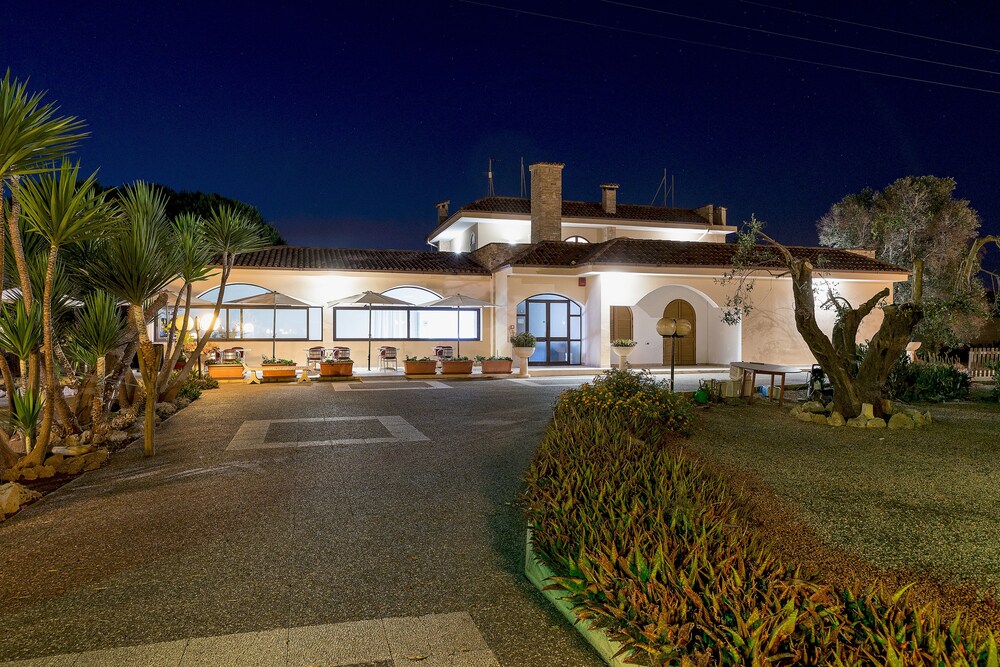 Hotel Villa Costes Gallipoli 39/42