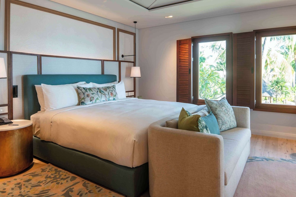 Presidential, Suite, King Bed, Beach Front