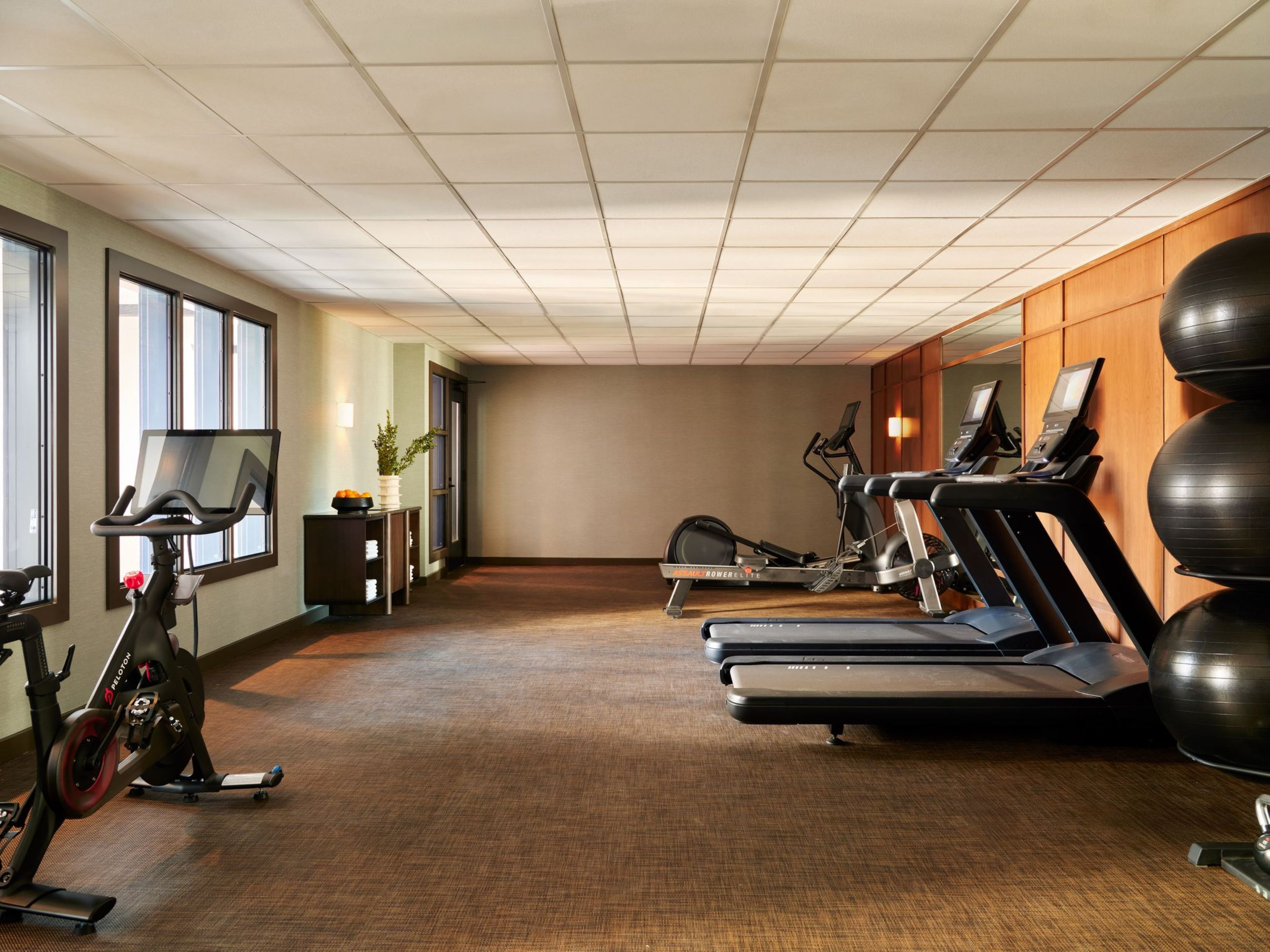 Kimpton Mirador Pacific Grove Monterey by IHG 24/50