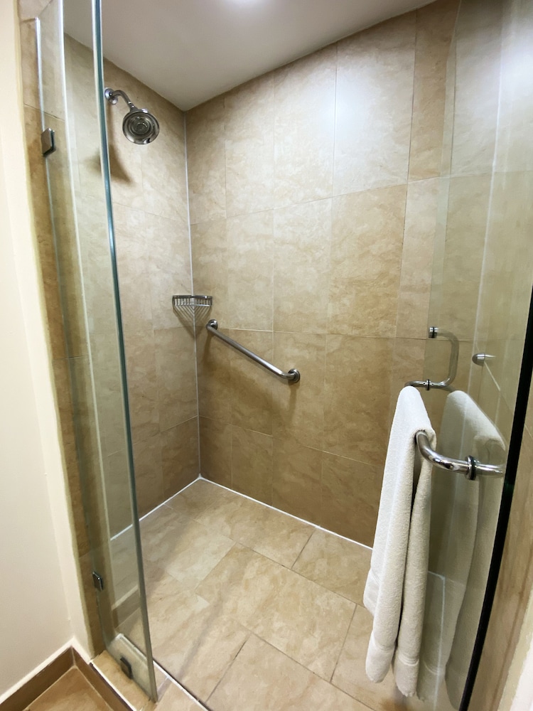 غرفة قياسية بسرير فردي، Holiday Inn Express Merida 6/6