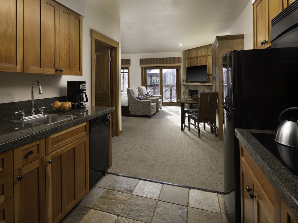 Hyatt Residence Club Breckenridge Main Street Station 39/52