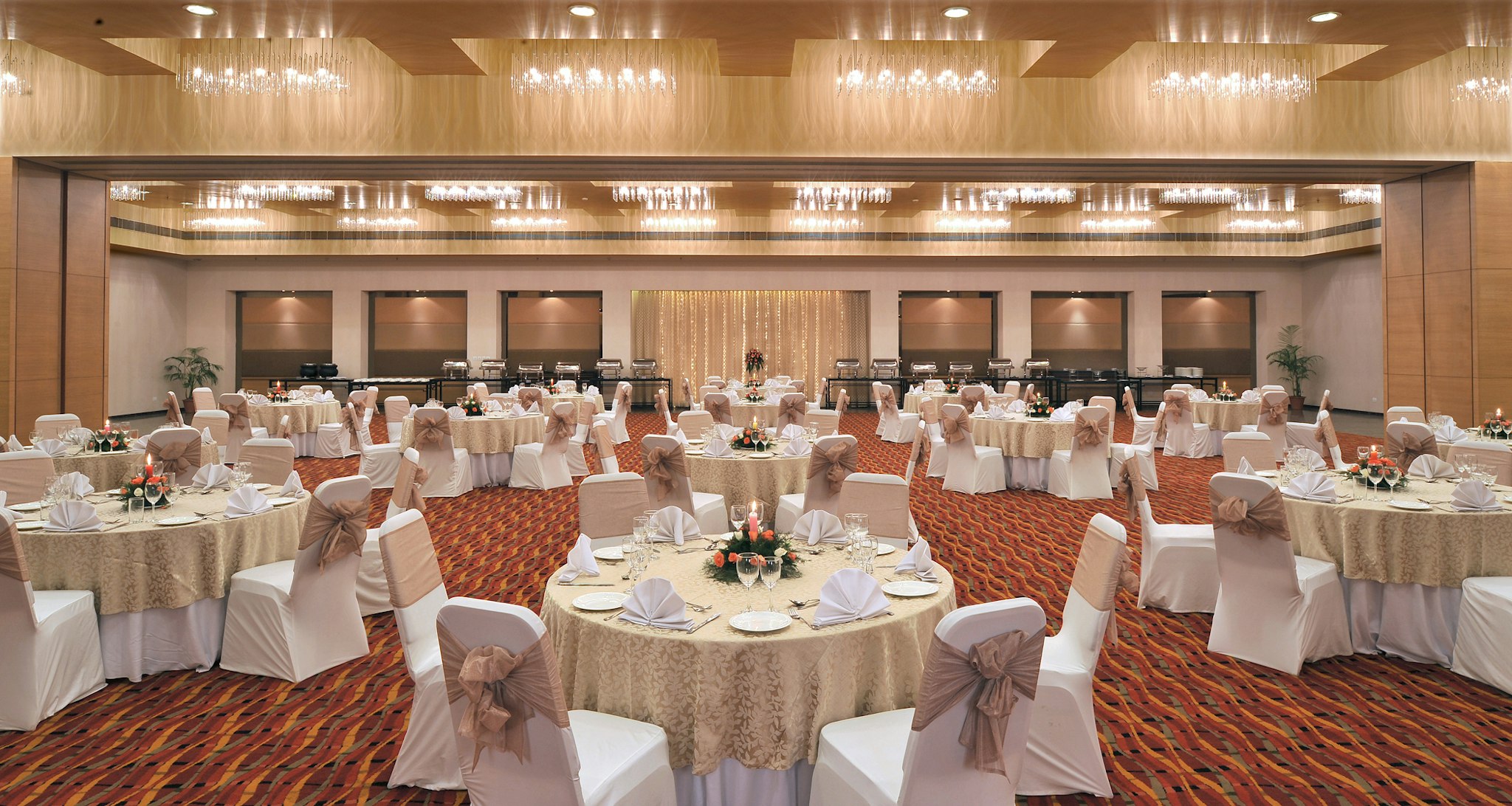 HOMETEL CHANDIGARH 42/45