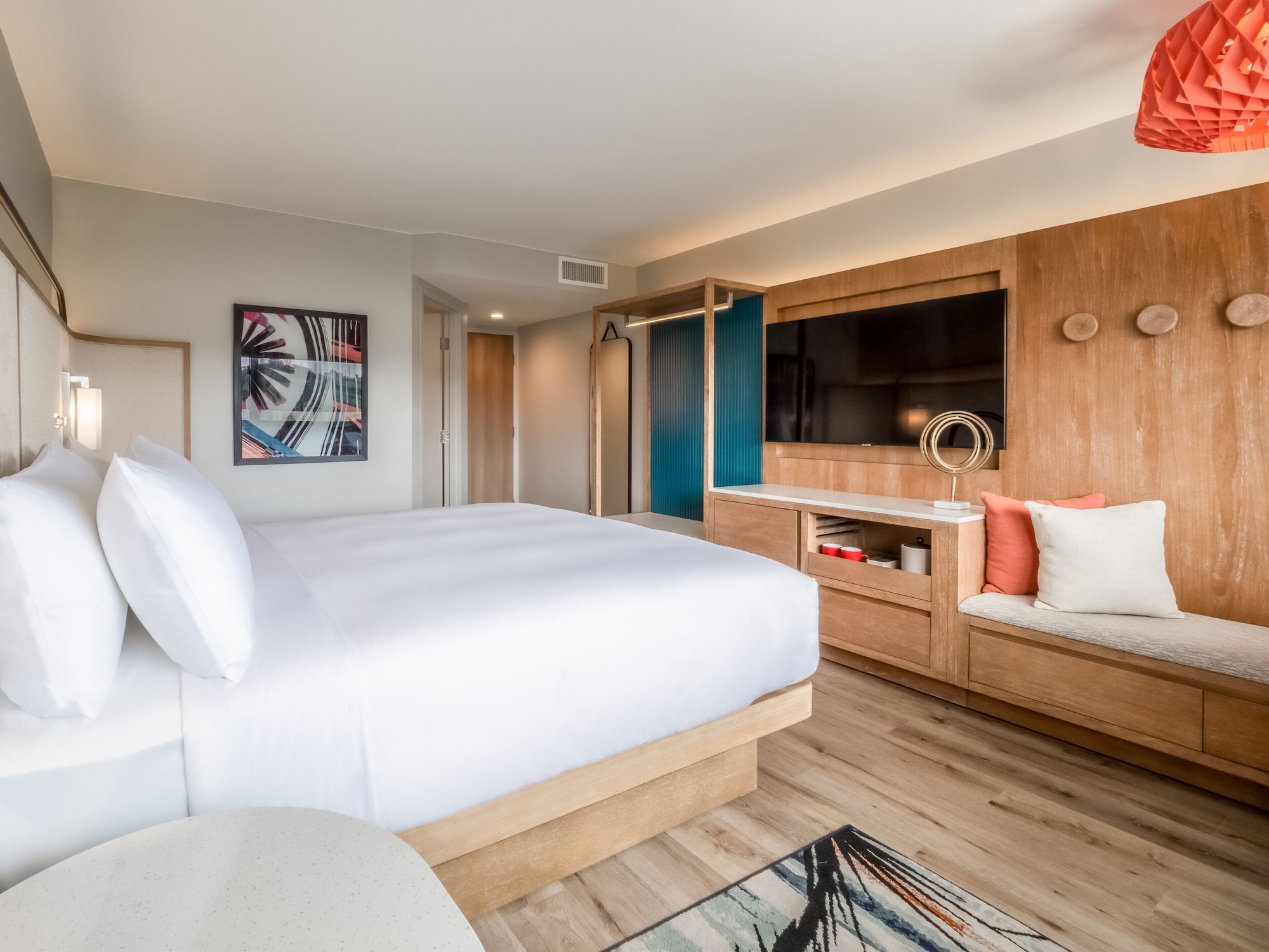غرفة قياسية بسرير فردي، Crowne Plaza Resort Guam 2/10
