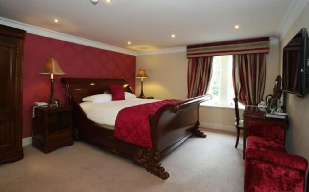 The Mansion House Hotel 6/50