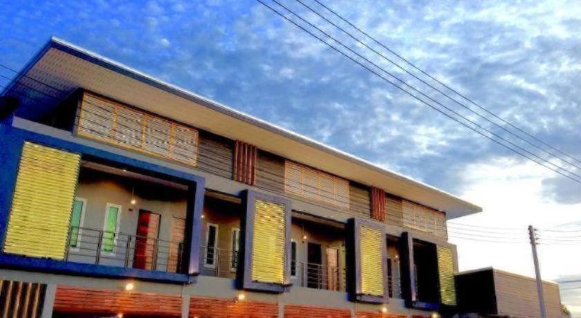 Nithra Ratree Hotel 3/50