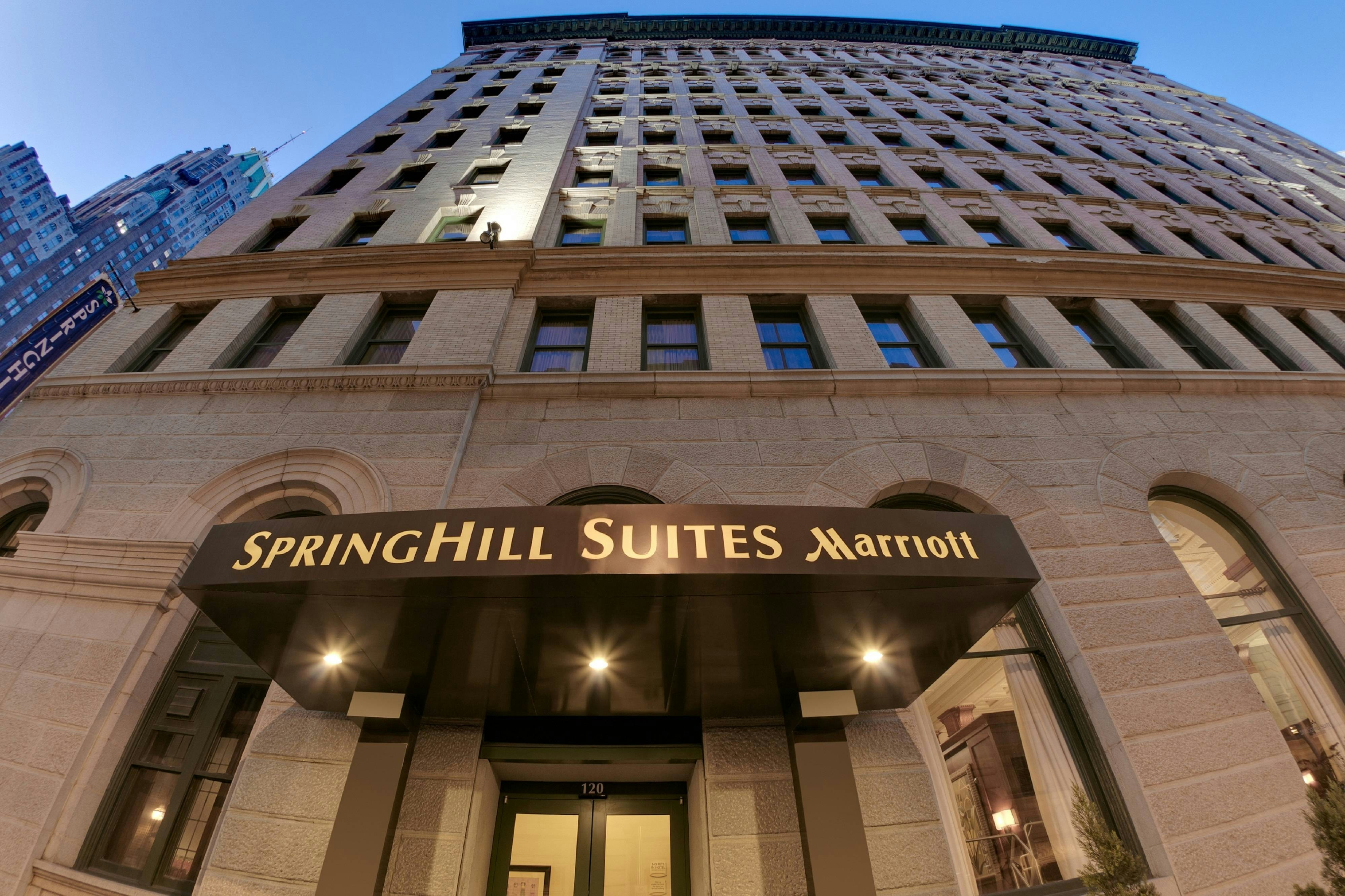 SPRINGHILL SUITES MARRIOTT BALTIMORE DOWNTOWN/INNER HARBOR in BALTIMORE - MD