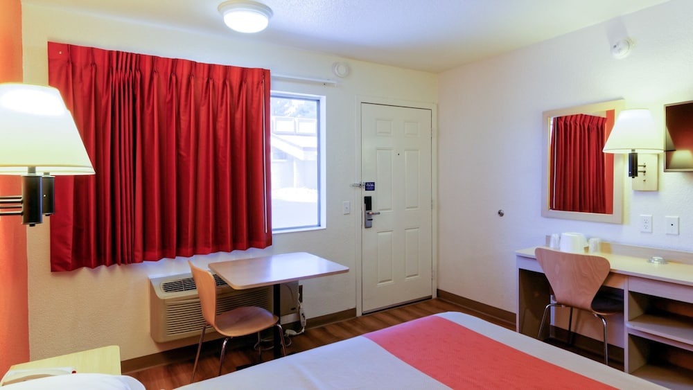 Motel6 Chico, CA 39/39