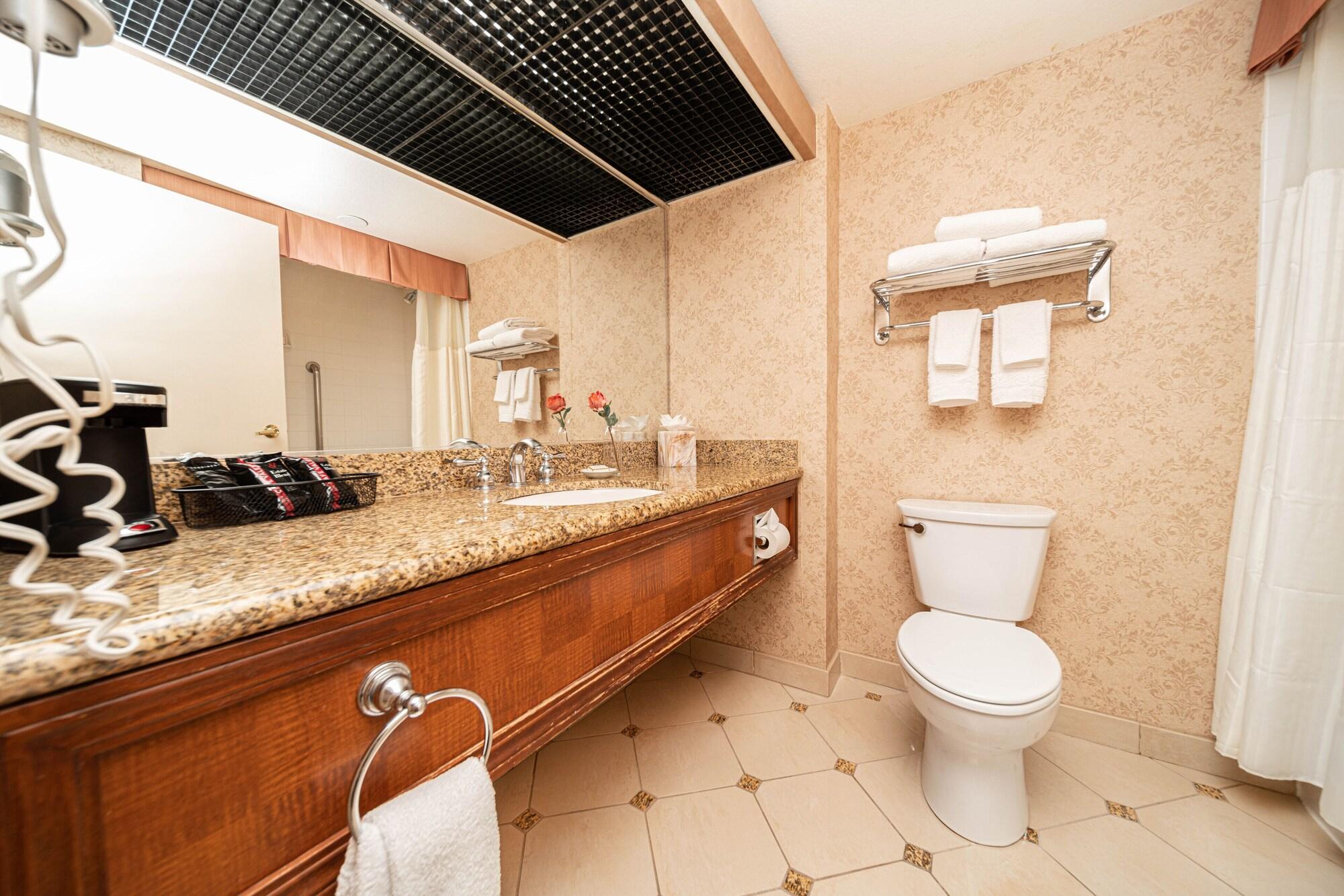 Reno Suites 27/33