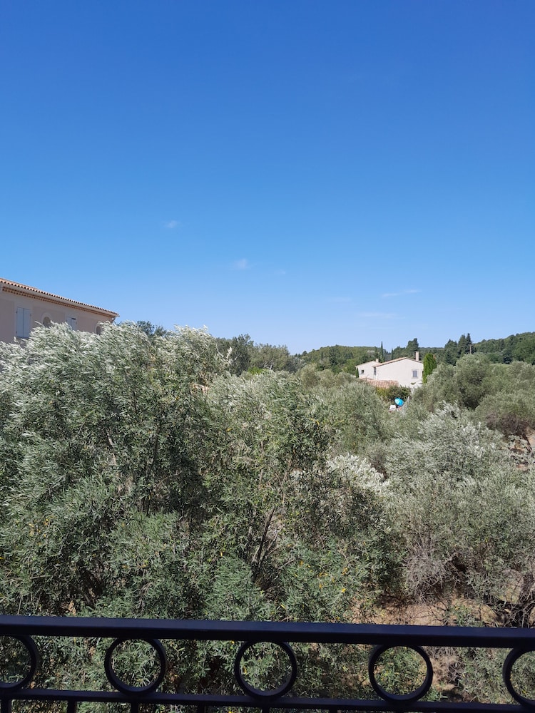 Residence Lagrange Vacances Le Domaine De Bourgeac 23/29