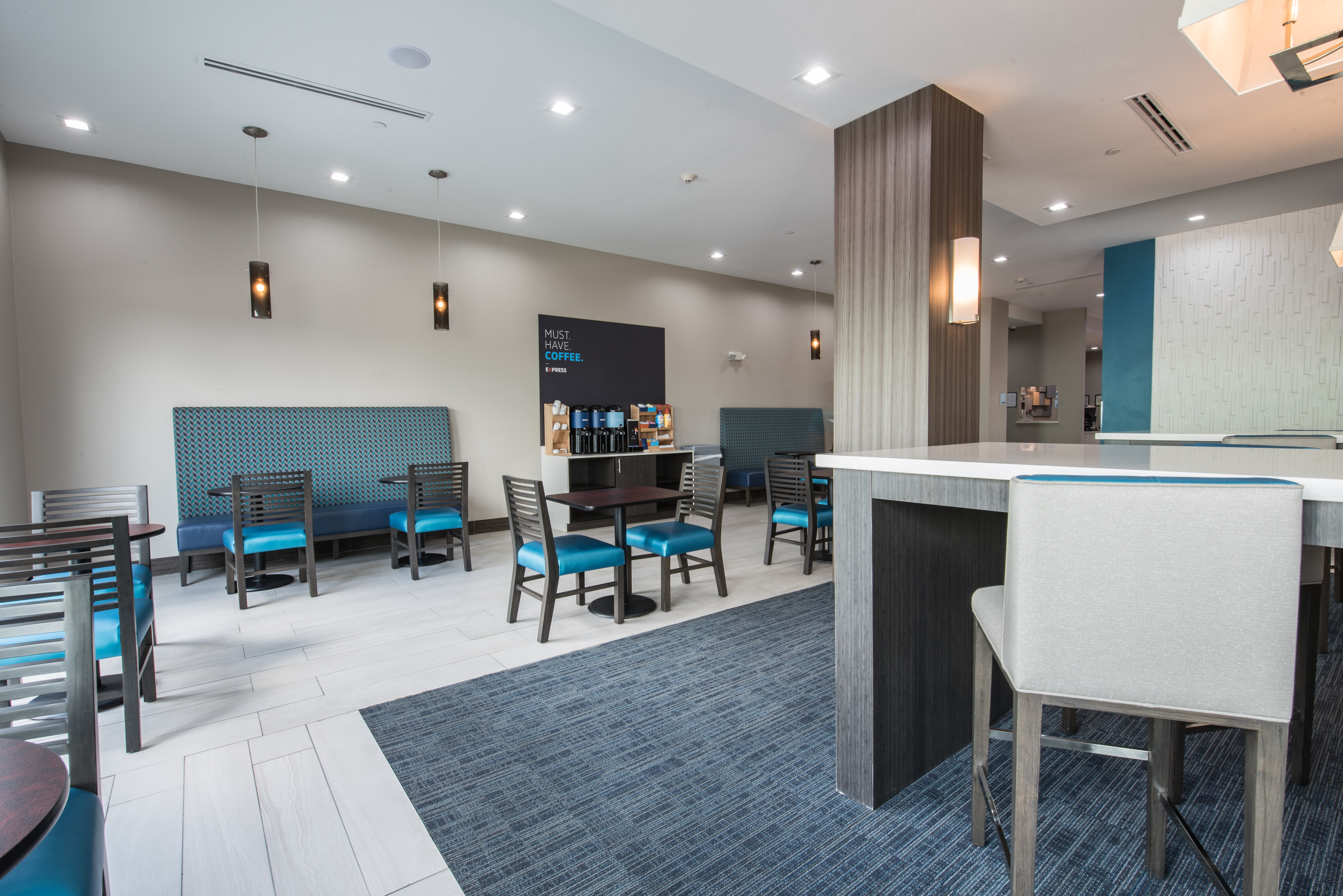 Holiday Inn Express Suites Houston Se Airport Area 54/71