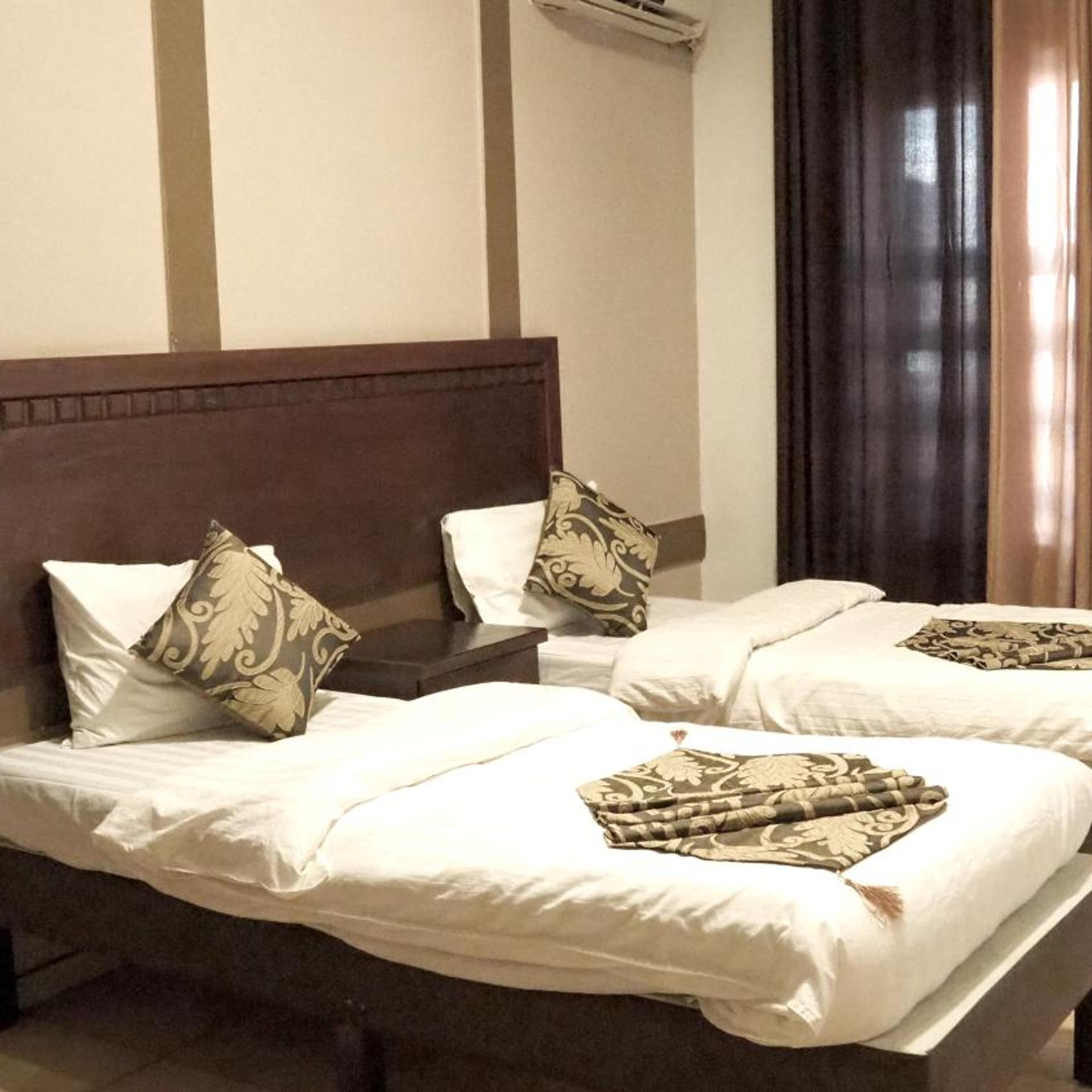 Alfawanees Hotel Apartments 9/28
