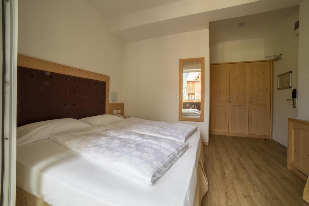 Alpen Hotel Eghel 16/68