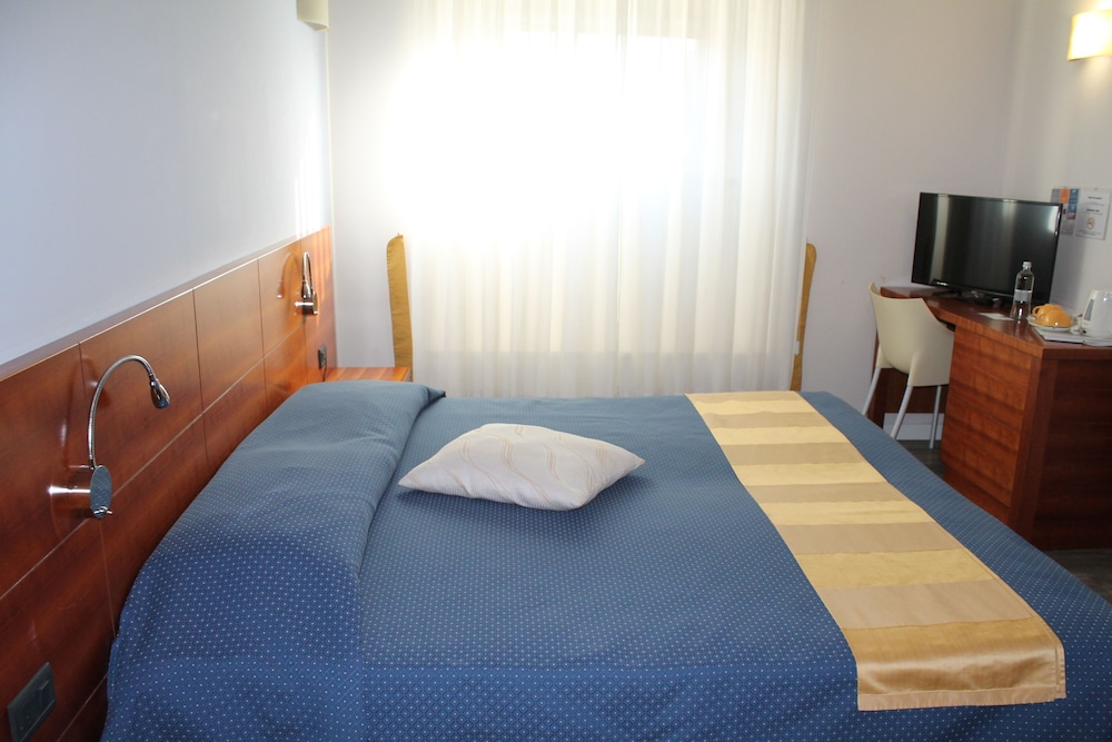 Hotel Europa 23/72