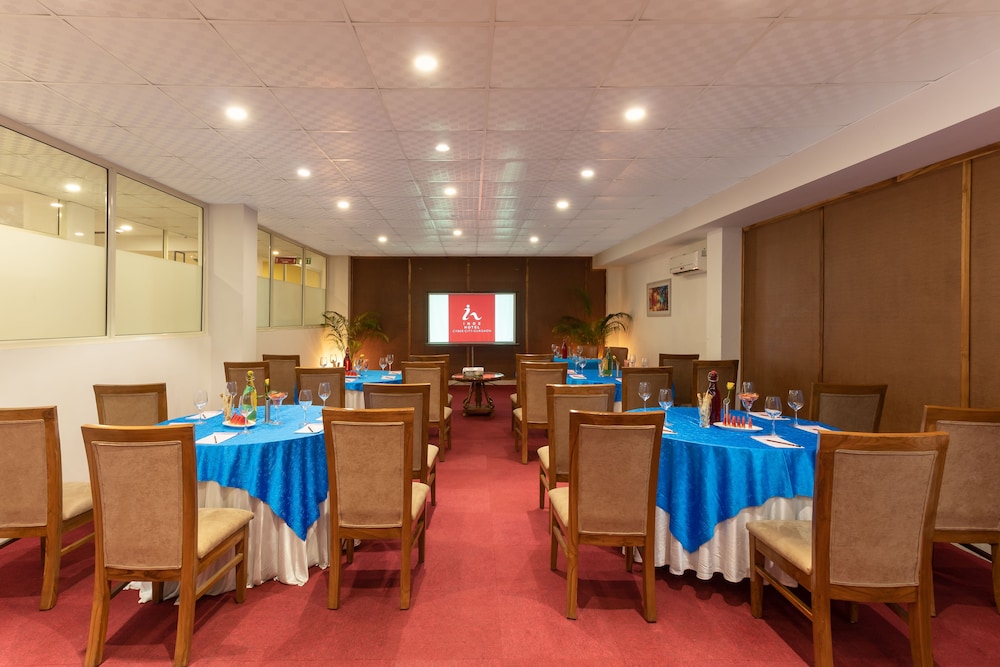 Inde Hotel Cyber City 36/45