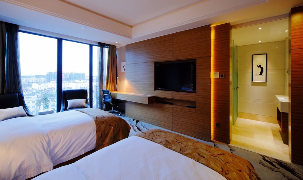 Dw Hotels 15/50