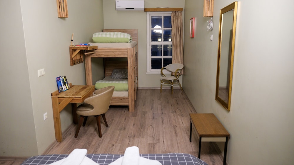 Second Home Hostel 31/50