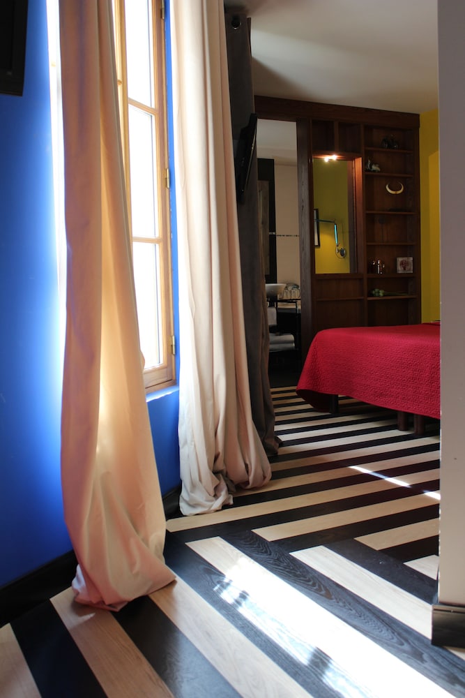 Hotel Prince De Conti 33/62
