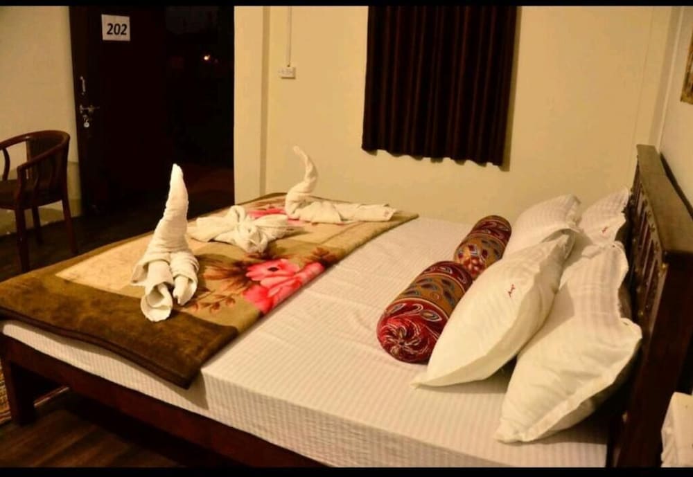 The Narayan Resort 15/45