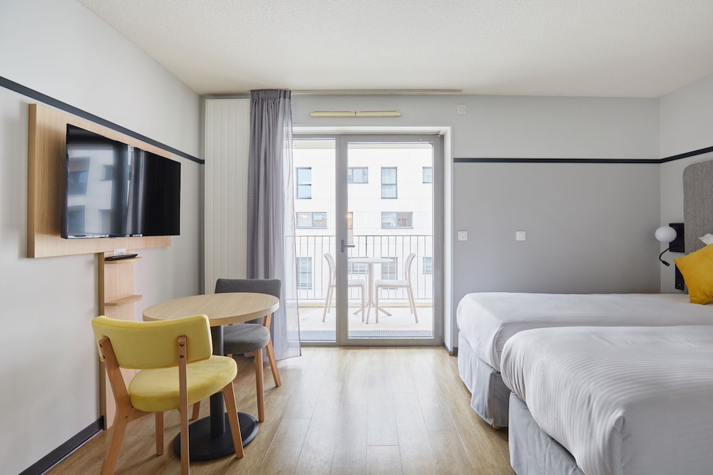 استوديو بسرير مزدوج بشرفة، Appart'hotel Odalys City - Lyon Centre Confluence 2/10