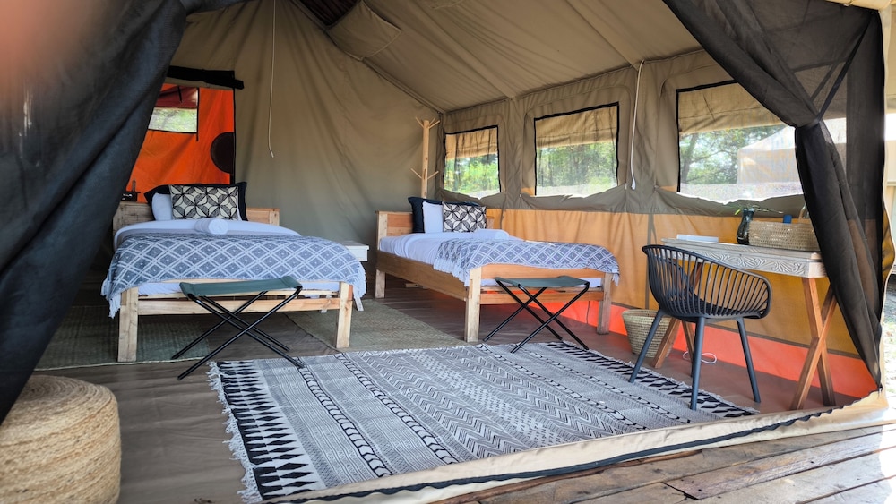 Julia's River Camp 8/50