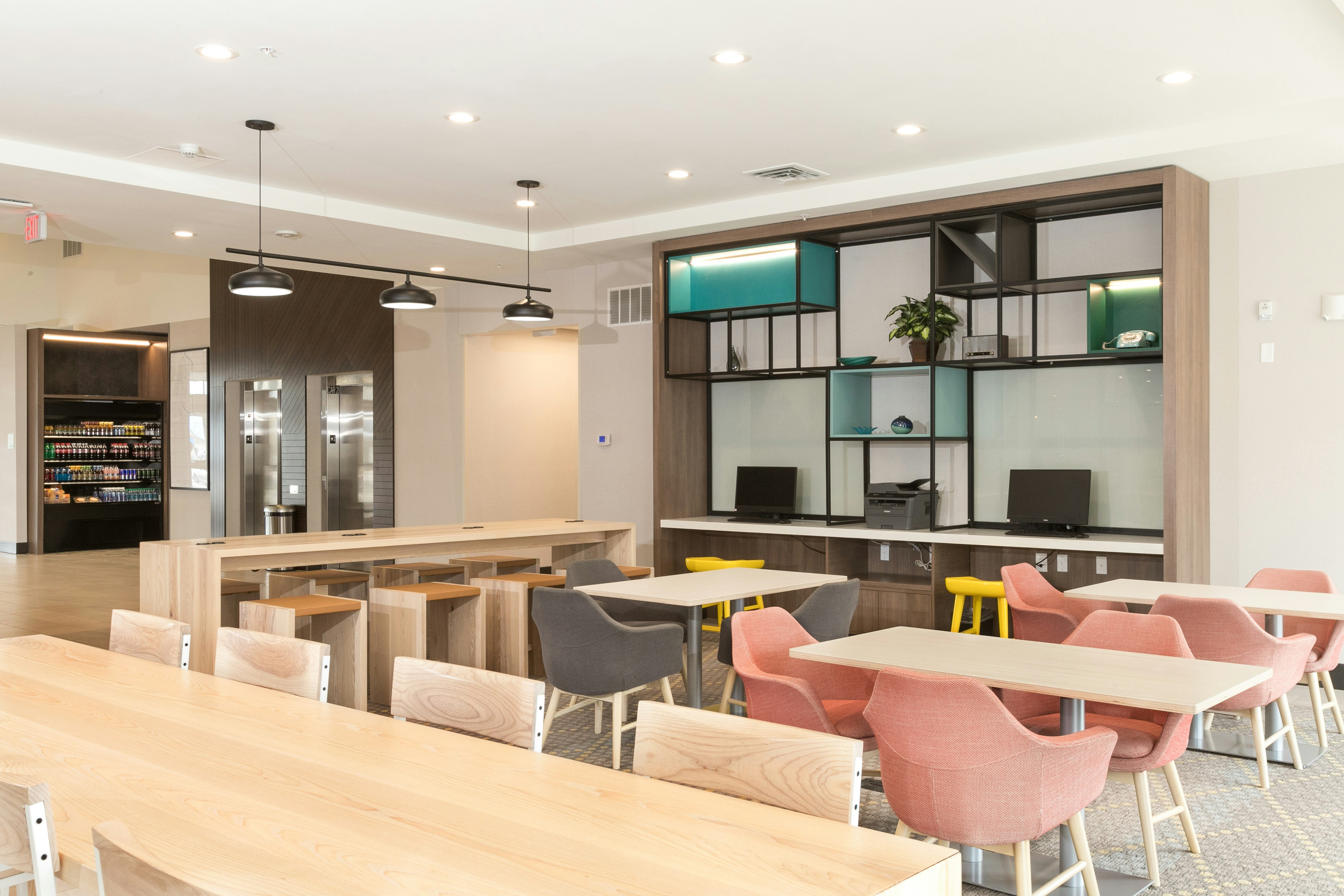 Holiday Inn & Suites Mount Pleasant 49/64