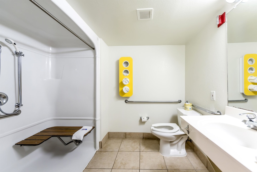 Motel6 San Antonio, TX - South 57/58
