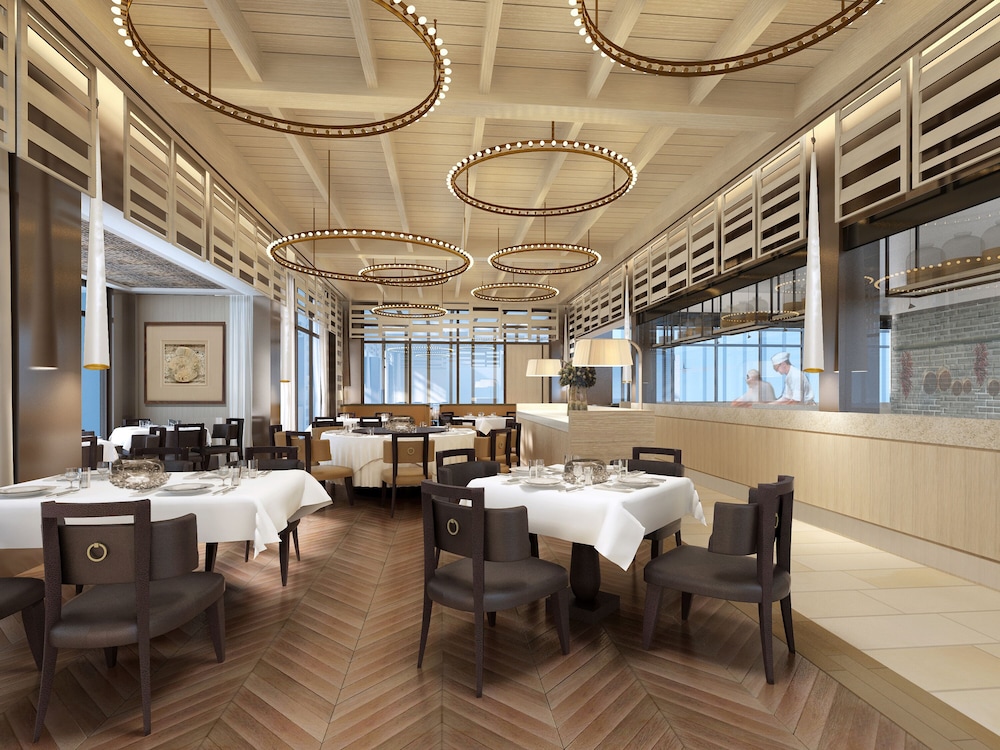 Jumeirah Muscat Bay 56/76