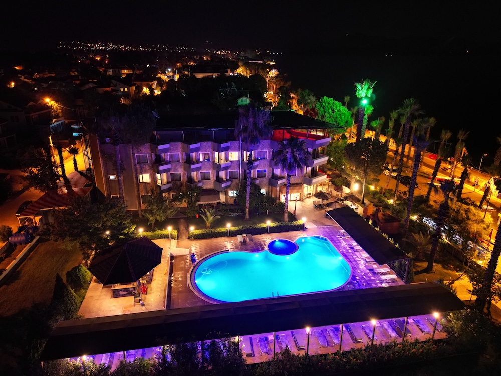 panorama plaza otel 48/50