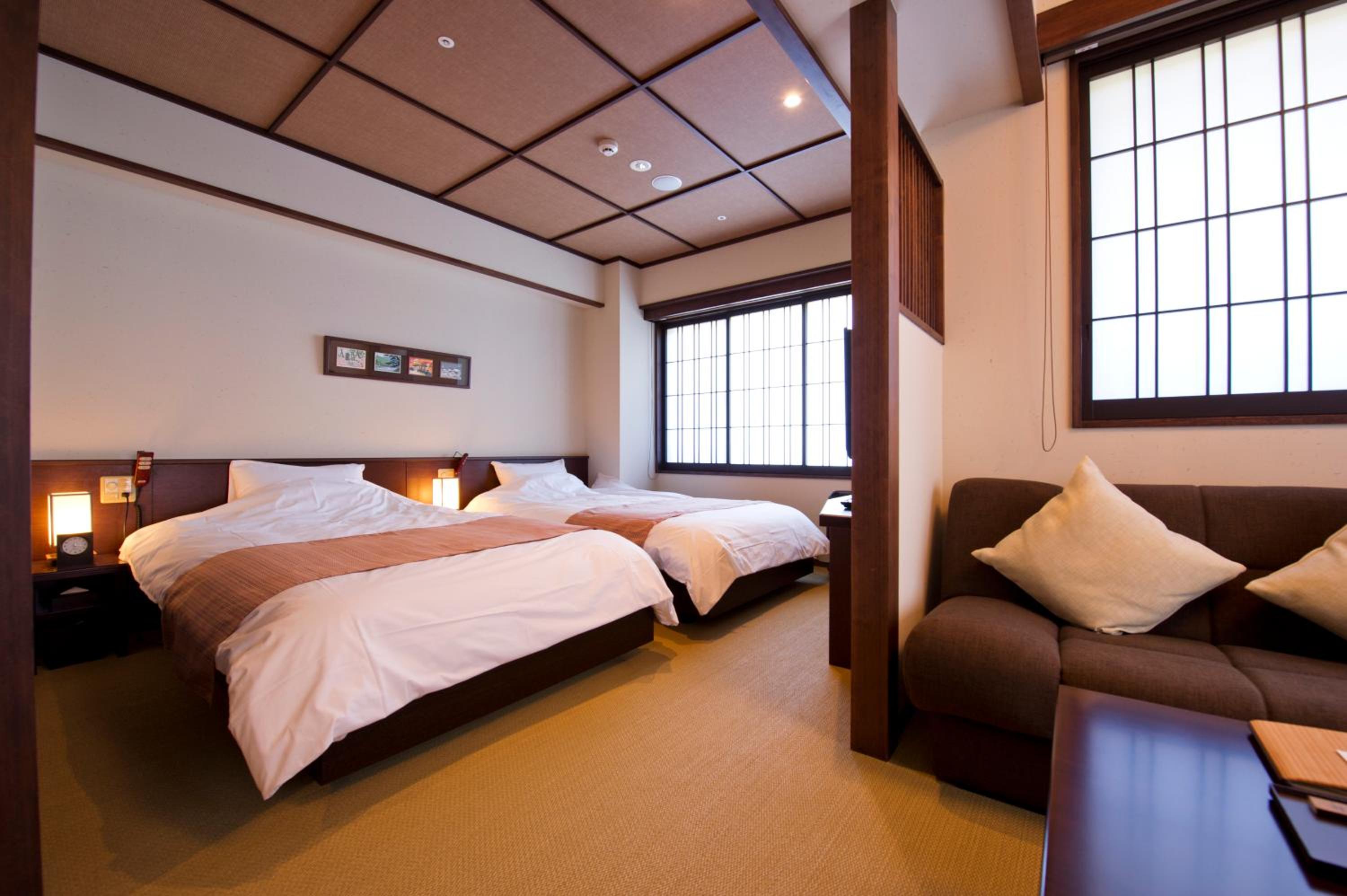 Room, Twin Beds, Outdoor Bath