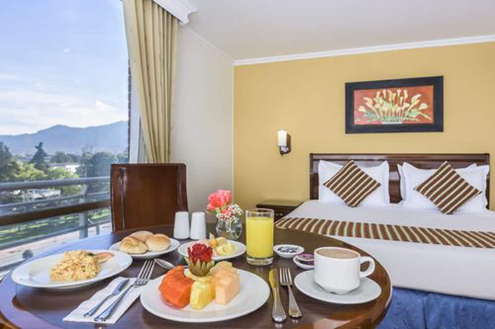San Pablo Hotel 22/65