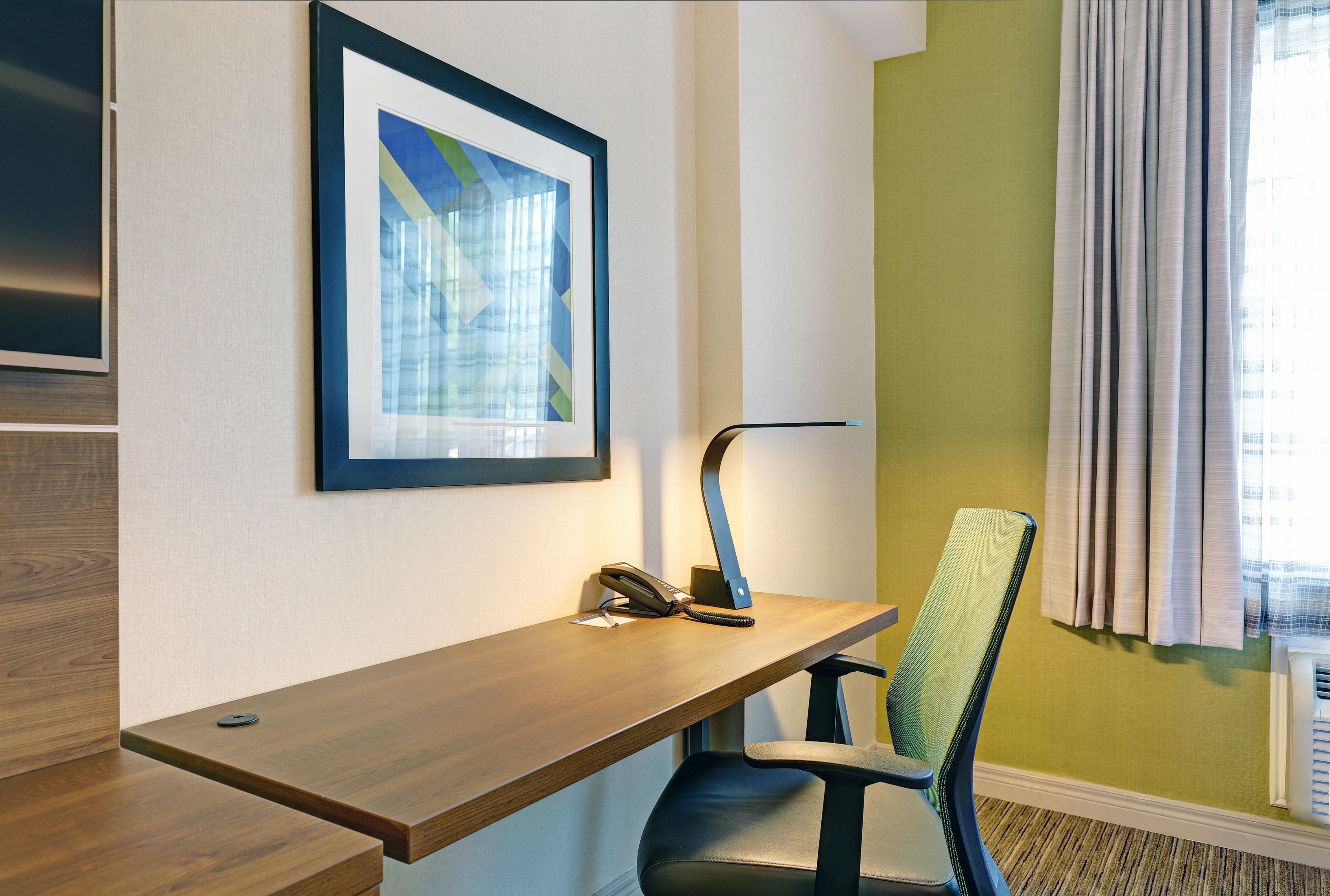 Holiday Inn Express Whitby Oshawa An Ihg Hotel 67/78