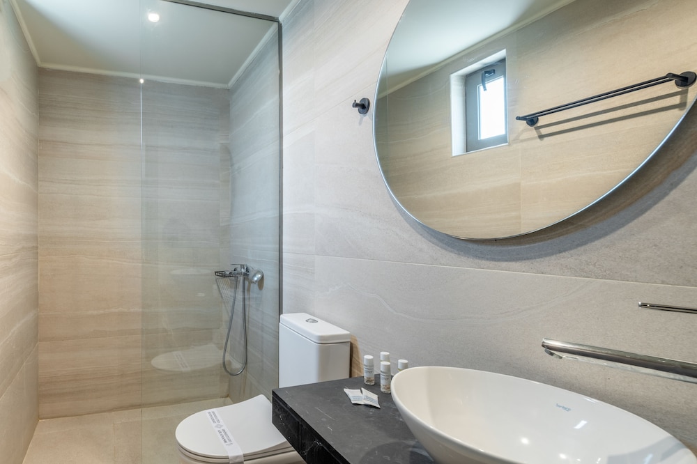 Malena Hotel and Suites - Adults Only by Omilos Hotels 49/50
