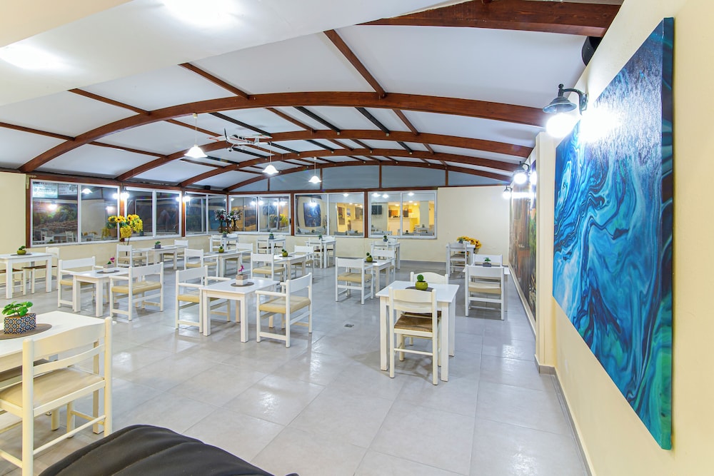Triton Hotel 22/44