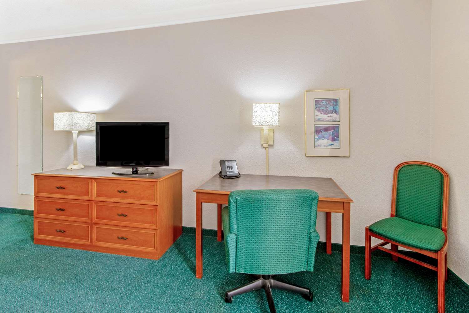 Go 2 Hotel by Reliance 15/20