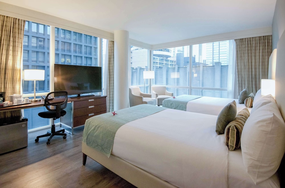 Coast Coal Harbour Hotel 23/64