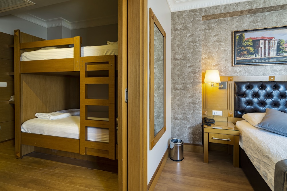Levent Hotel 38/66