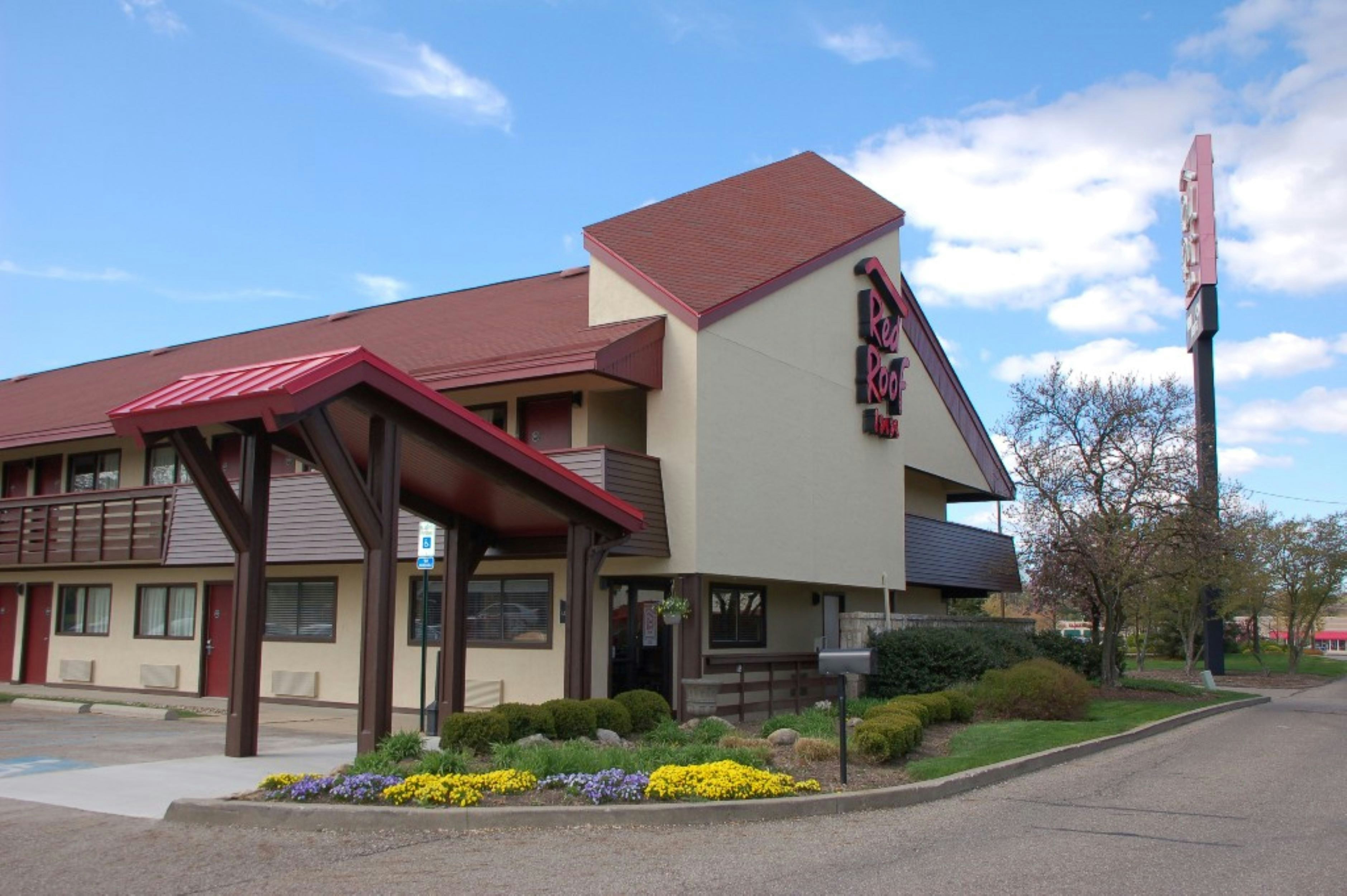 Red Roof Inn Canton 5/24