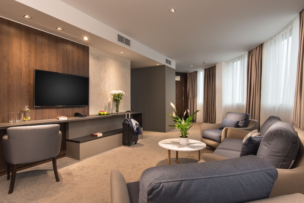 Rosslyn Dimyat Hotel Varna 70/78
