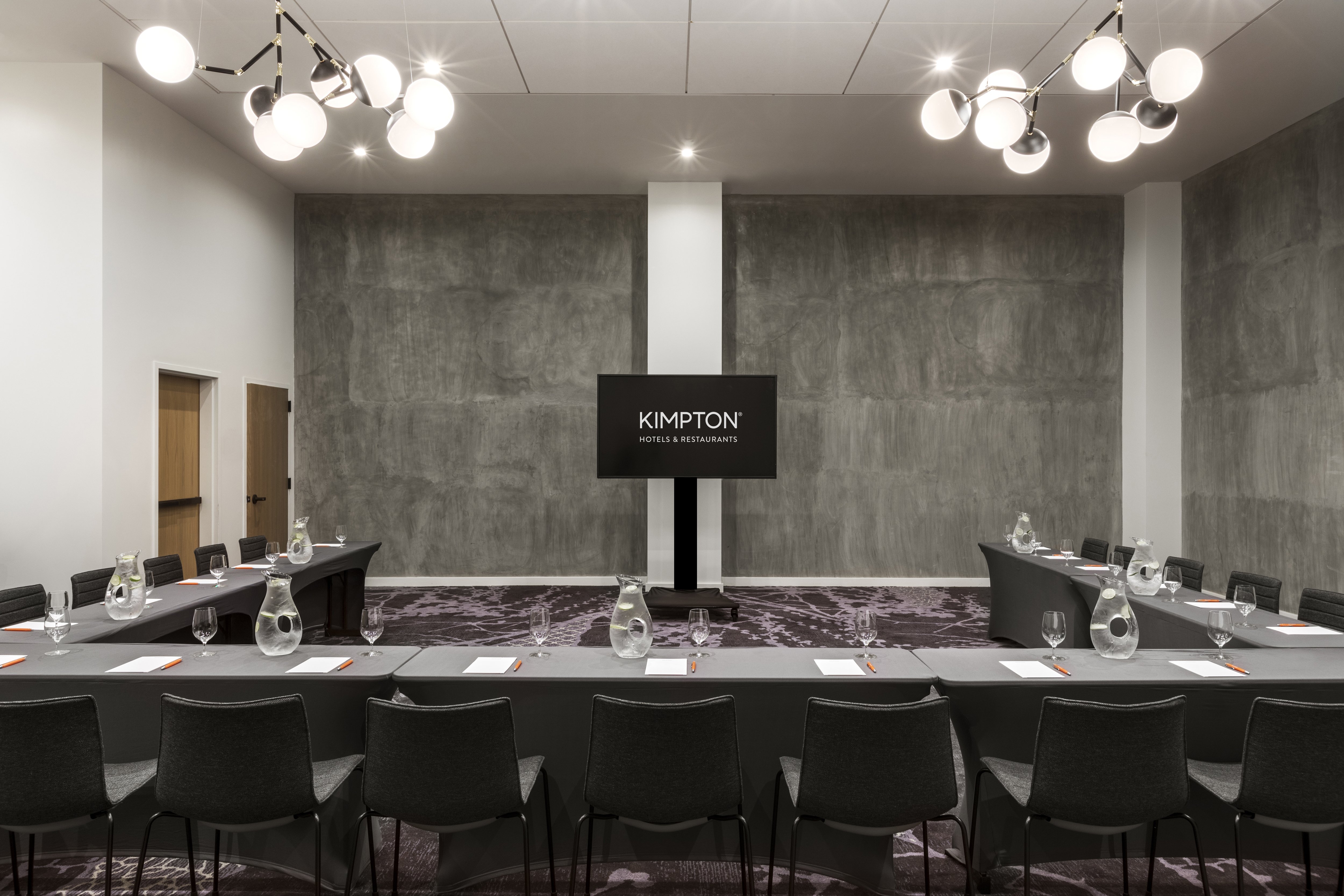 KIMPTON EVERLY HOTEL 75/80