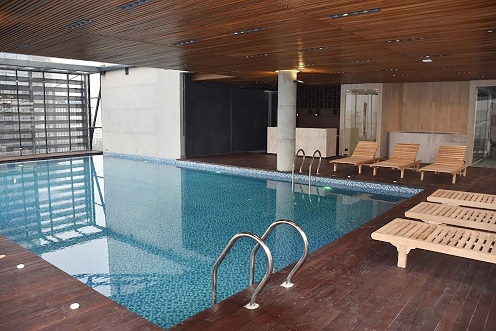 The Residence by Gulshan Club Limited 38/63