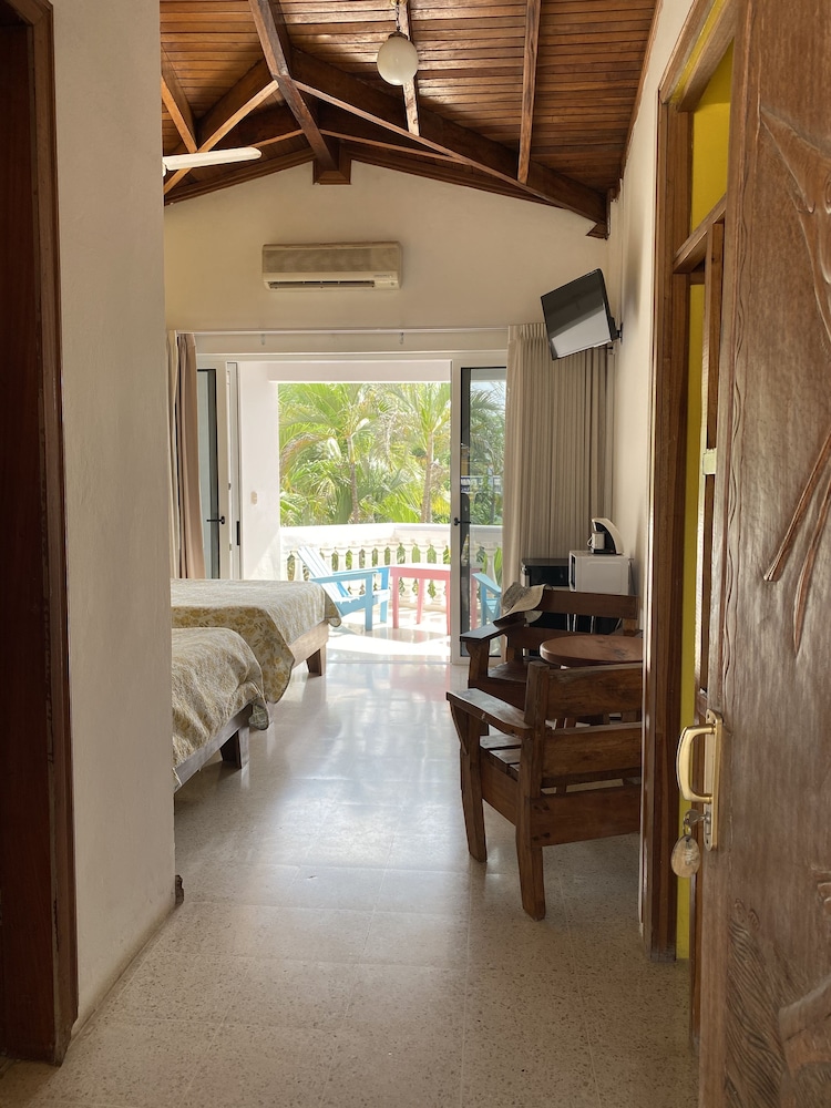 Hotel Mar Rey 56/77