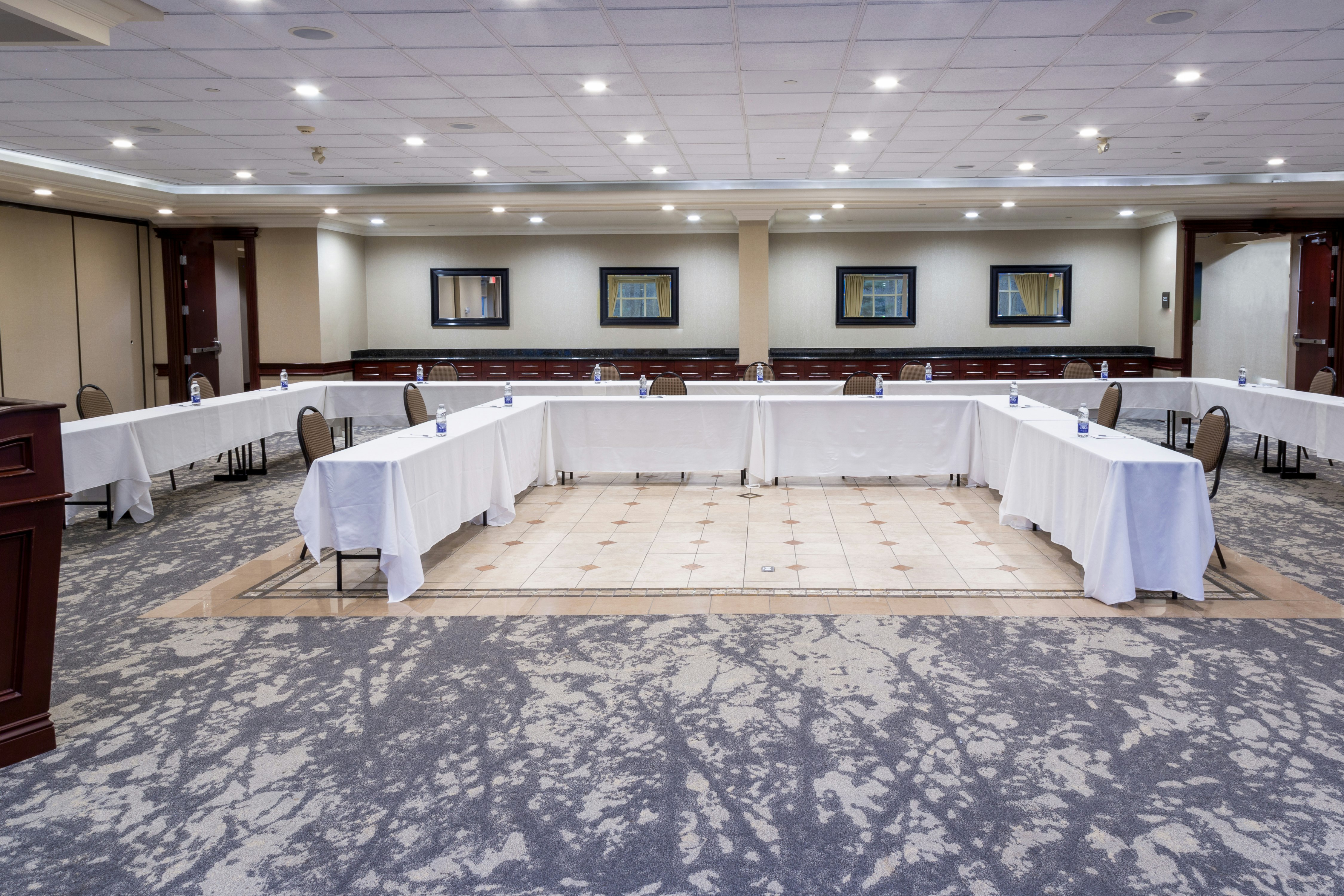 Hilton Garden Inn Niagara On The Lake 7/62