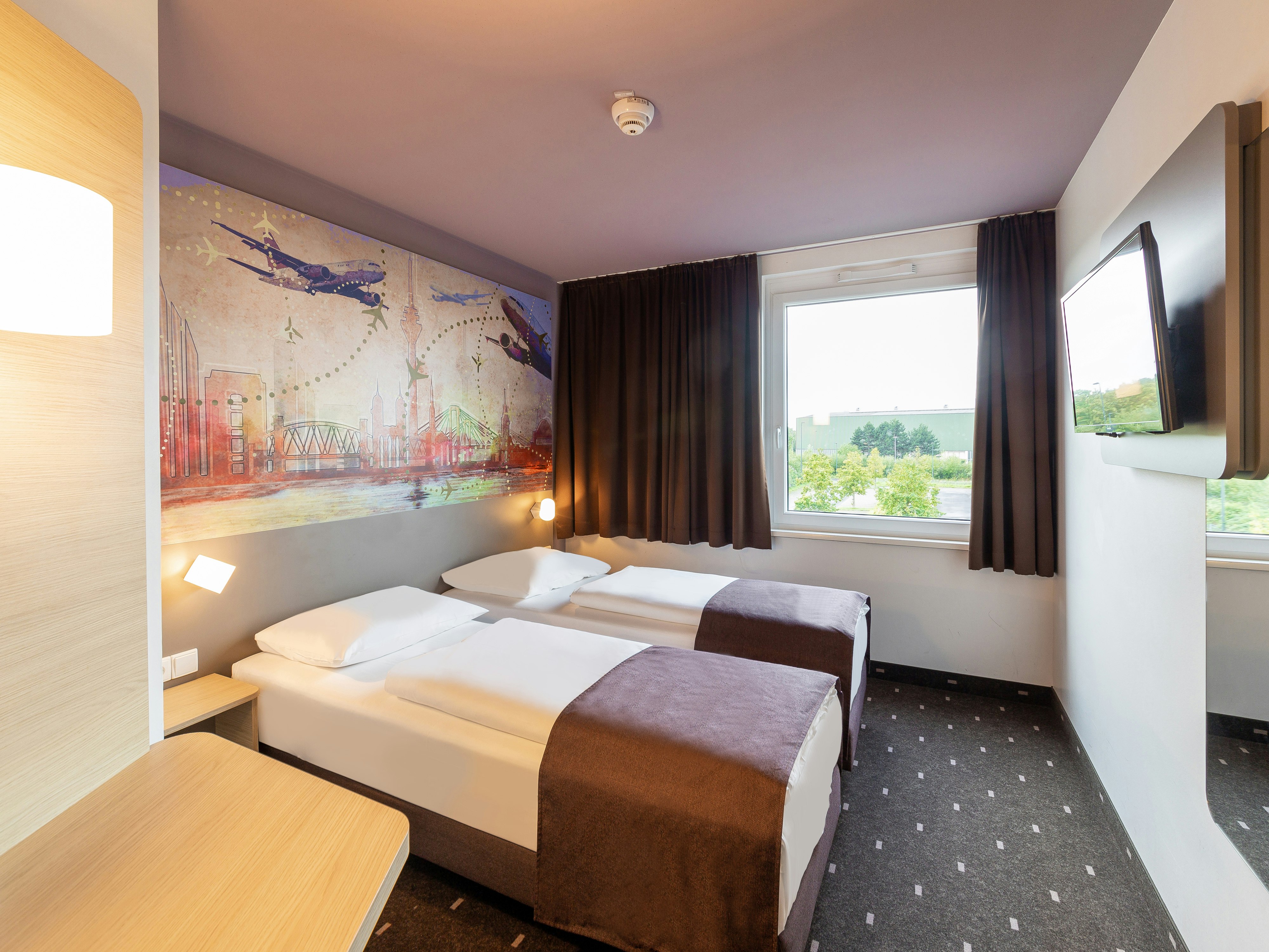 B&B Hotel Dusseldorf-Airport 13/30