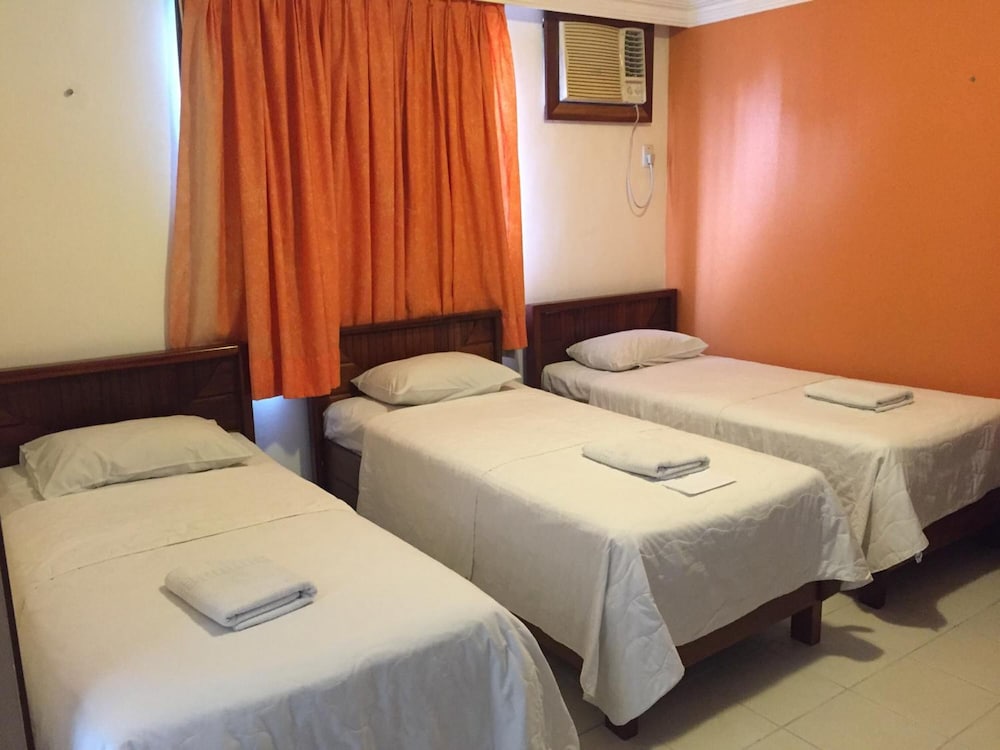 Machados Plaza Hotel 24/55
