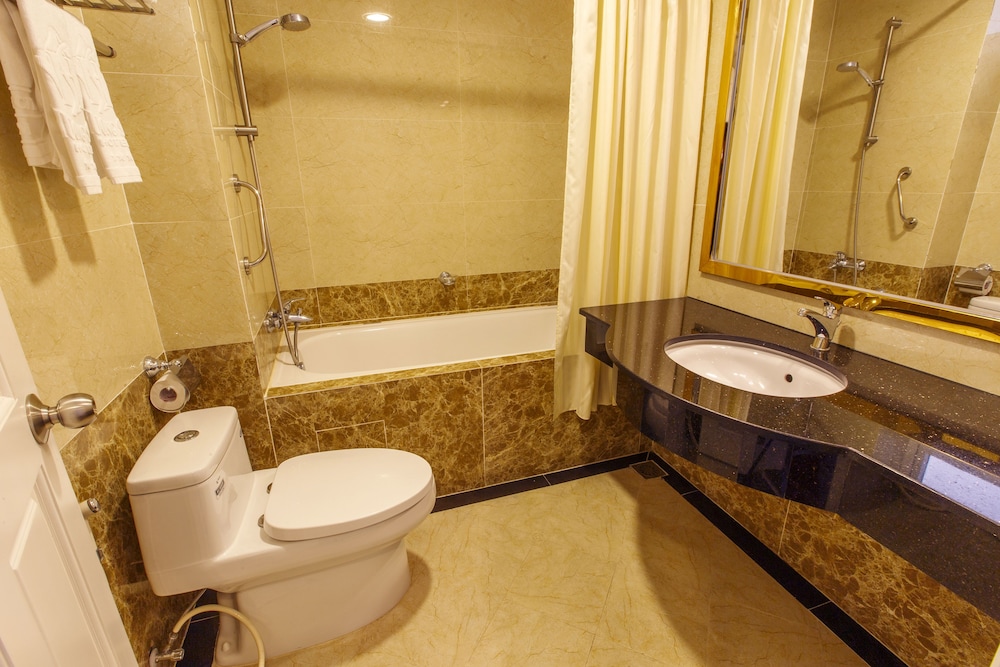 Huong Sen Hotel 34/71