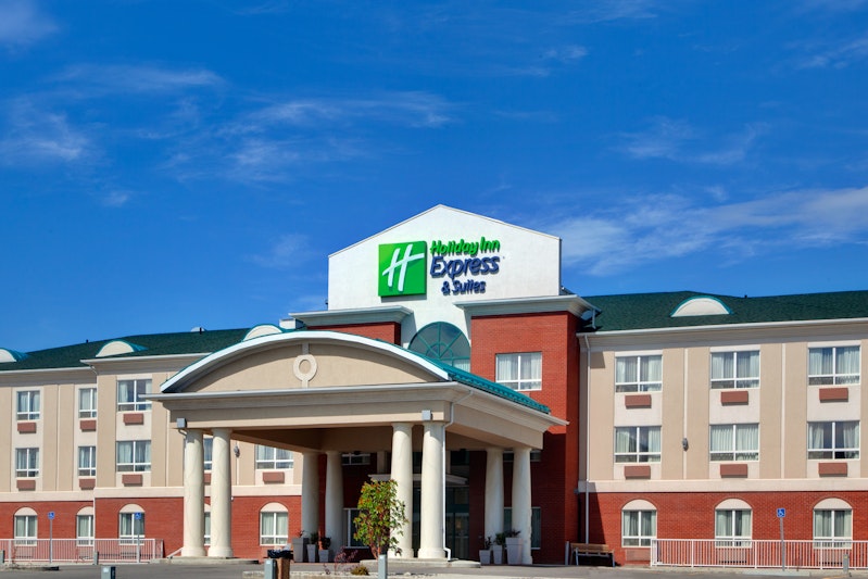 Holiday Inn Express Hotel Suites Hinton 6/57