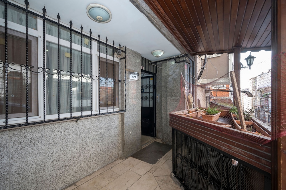 Taksim Suite Ii 35/35
